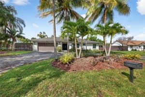 17500 Sw 93rd Pl, Palmetto Bay