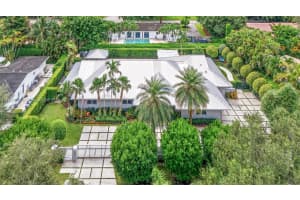 5800 Sw 99th Ter, Pinecrest