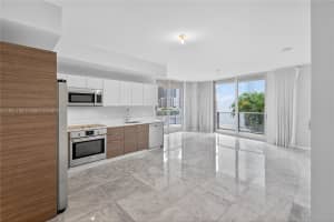 1010 Sw 2nd Ave 603, Miami
