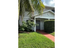 10431 Nw 3rd St, Pembroke Pines