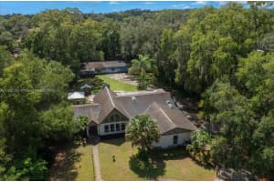 4626 Ne 7th St, Ocala
