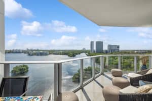 17111 Biscayne Blvd 1004, Aventura