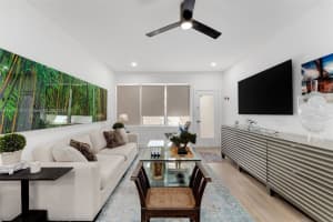 4720 Pine Tree Drive 2, Miami Beach