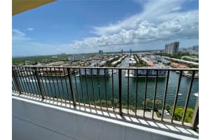 290 174th St 2108, Sunny Isles Beach