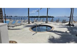 650 Ne 64 G608, Miami