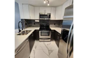 2941 Riverside Dr 102, Coral Springs