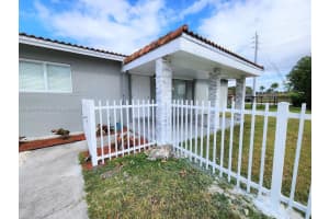 11301 Quail Roost Dr, Miami