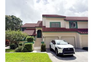12 E Lexington Ln E C, Palm Beach Gardens
