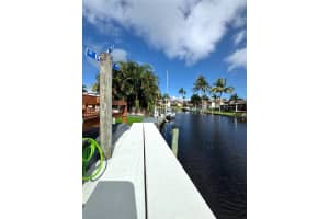 129 Sw Hideaway Pl, Stuart