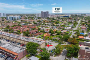 11005 Sw 1st St 207, Sweetwater