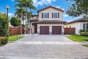 415 Se 34th Ter, Homestead