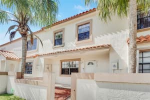 9435 Nw 42nd St, Sunrise