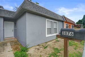 3876 Nw 207th St Rd, Miami Gardens
