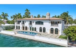 1331 Bay Ter, North Bay Village