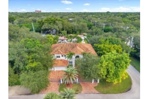 7975 Sw 52nd Ct, Miami