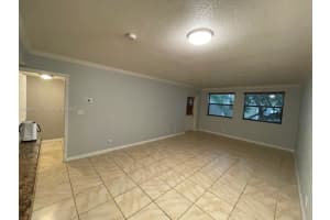 8100 Geneva Ct 440, Doral 8100 Geneva Ct 440, Doral