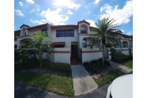 203 Liberty Ct, Deerfield Beach
