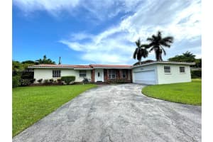 6420 Miller Dr 6420, South Miami