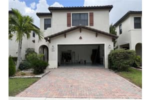 3299 W 96th Pl N/a, Hialeah
