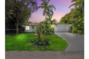 8520 Sw 179th St, Palmetto Bay