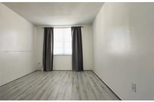 500 Bayview Dr 2127, Sunny Isles Beach