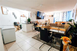 216 Lake Pointe Dr 128, Oakland Park