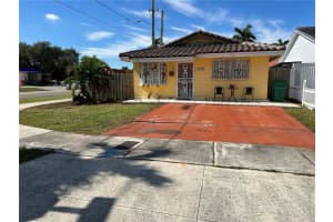 11400 Nw 87th Ct, Hialeah Gardens