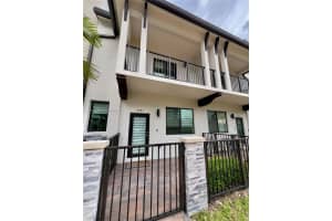 8381 Nw 43rd St 0, Doral 8381 Nw 43rd St 0, Doral