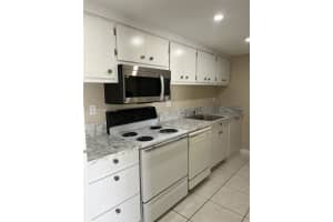 4220 Nw 79th Ave 2a, Doral 4220 Nw 79th Ave 2a, Doral