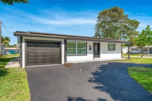 2600 Nw 68th Way, Sunrise