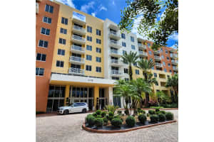 2775 Ne 187th St 120, Aventura