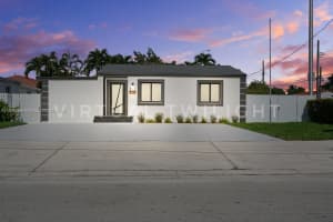 841 Se 11th Pl, Hialeah