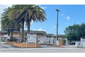 271 Nw 177th St B-104, Miami Gardens