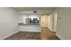 8100 Geneva Ct 540, Doral 8100 Geneva Ct 540, Doral