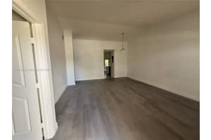 18942 Nw 86th Ct 4106, Hialeah