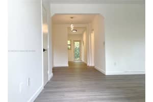 1544 Michigan Ave 2, Miami Beach