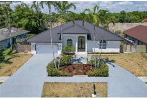 3409 Diane Dr, Boynton Beach