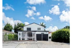 2729 Sw 67th Ave, Miami