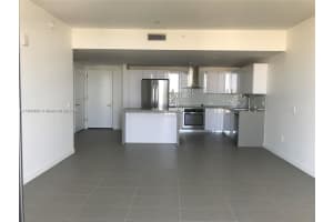 1600 Ne 1st Ave 2217, Miami