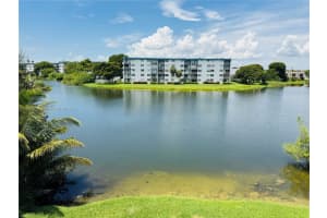 502 Nw 87th Ave 302, Miami