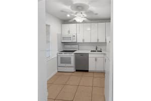 7897 Golf Cir Dr 306, Margate