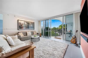 2155 Washington Ct 407, Miami Beach