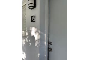 6805 Sw 88th St 12, Pinecrest