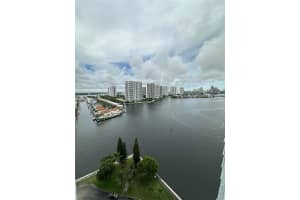 301 174th St 2020, Sunny Isles Beach