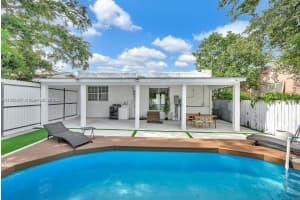 85 Nw 47th St, Miami