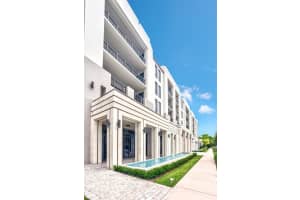 718 Valencia Ave 202, Coral Gables