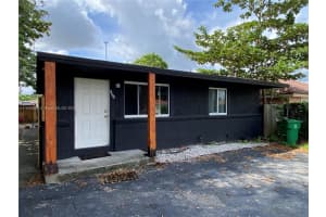 6132 Sw 39th St Front, Miramar