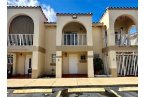 519 W 68th St 2, Hialeah