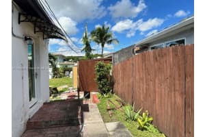 2215 Sw 47th St 2, Dania Beach