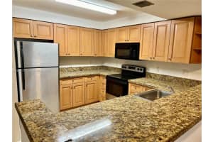 5201 Geneva Way 102, Doral 5201 Geneva Way 102, Doral